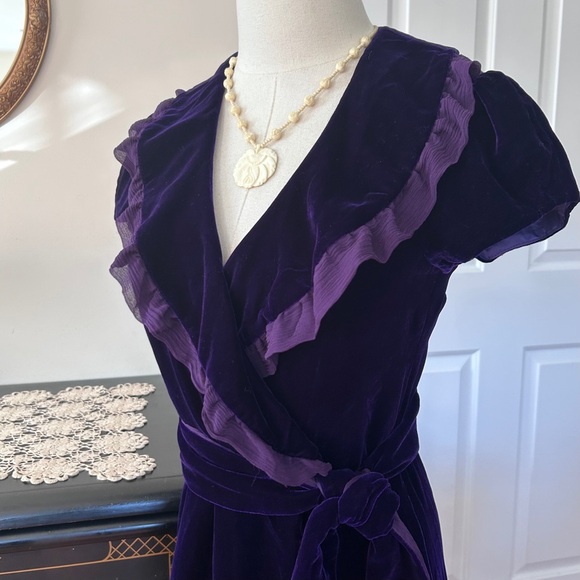 Vintage Velvet Wrap Dress in Royal Purple, Circa Late 70’s/Early 80’s - Picture 3 of 11
